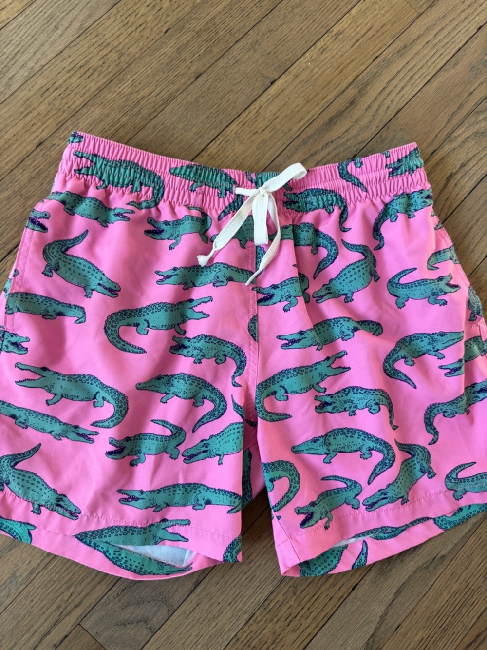 Chubbies The Glades 5.5” Lined Classic Swim Trunk Alligator Print Men's SMALL